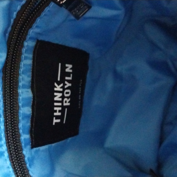 Cross Body Bag THINK ROYLN - Picture 4 of 4